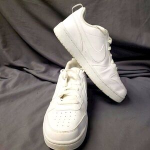 Nike Court Vision White Leather‎ Shoes Size 7Y